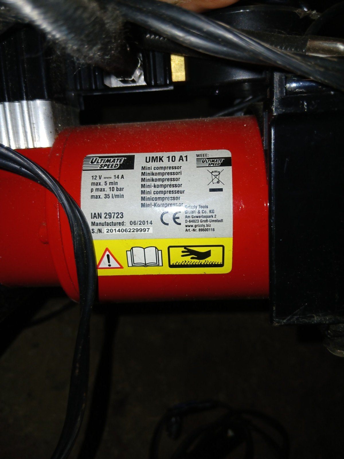 Ultimate Speed UMK 10 A1 Mini Compressor 12V, Ophalen of Verzenden