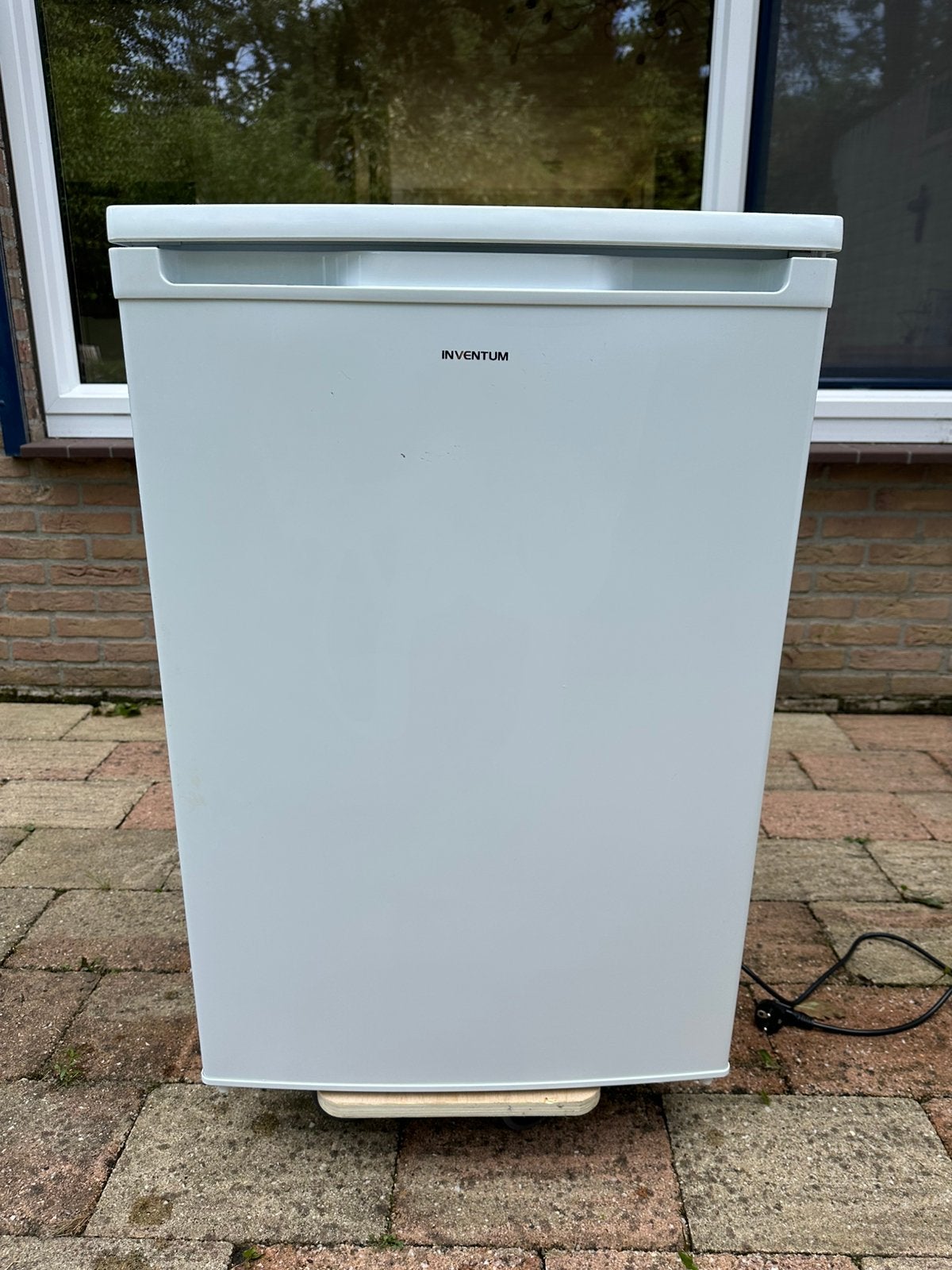 Koelkast Inventum tafelmodel, Witgoed en Apparatuur, Gebruikt, 100 tot 150 liter, Met vriesvak, Ophalen