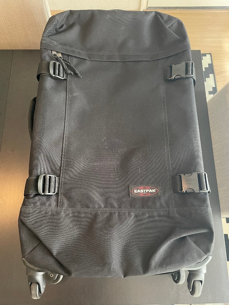 Eastpak reiskoffer met 4 wielen – Zwart, Ophalen, Overige materialen, Wieltjes, Gebruikt