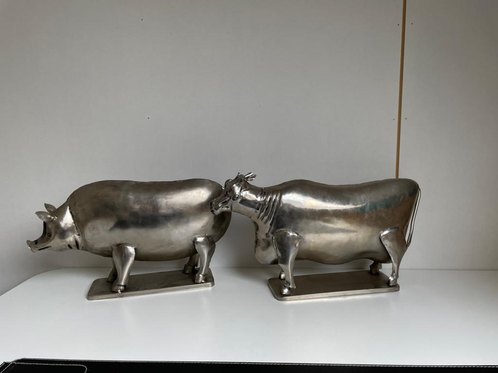 Metalen koeien/stieren, Huis en Inrichting, Ophalen, Zo goed als nieuw, Metaal, Industrieel