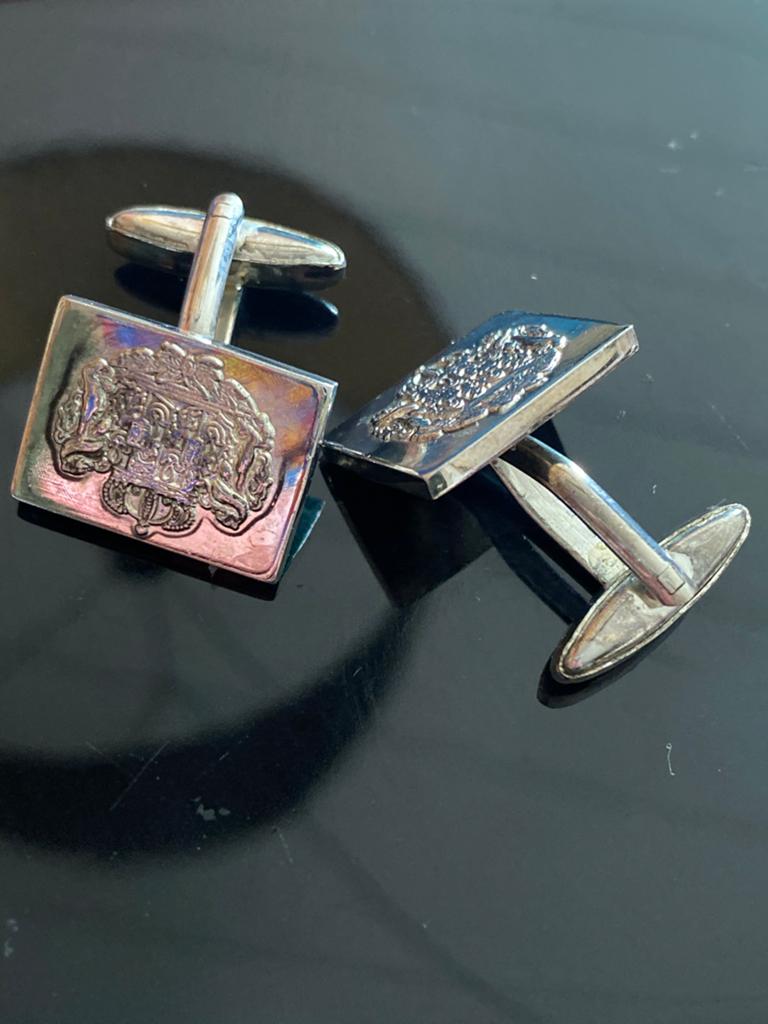 Verzilverde manchet knopen met stadswapen Amsterdam, Sieraden, Tassen en Uiterlijk, Manchetknopen, Verzenden, Overige materialen
