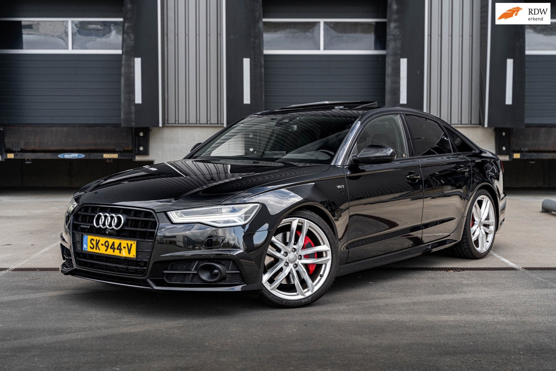 Audi A6 Limousine 3.0 TDI BiT quattro Competition DAKJE/360*, Auto's, Automaat, Dealer onderhouden, Gebruikt, 327 pk