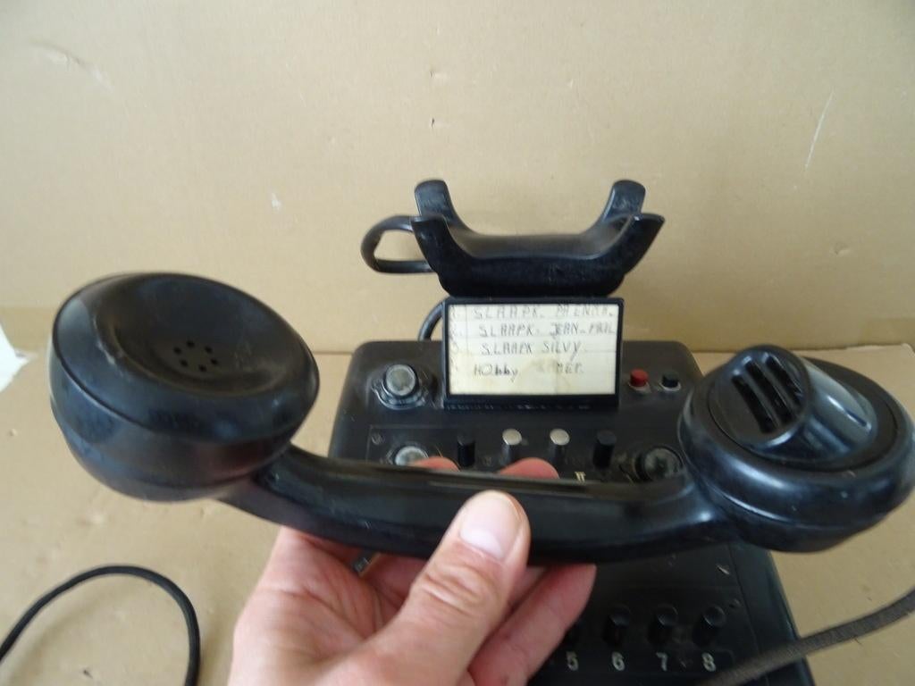 Vintage bakelieten telefoon telefooncentrale metaal bakeliet, Ophalen of Verzenden