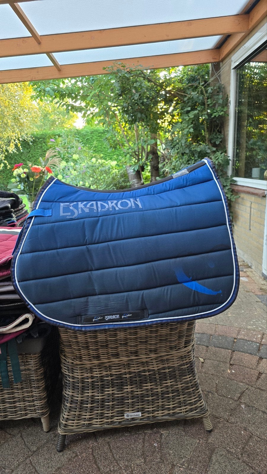 Eskadron FULL, Ophalen of Verzenden