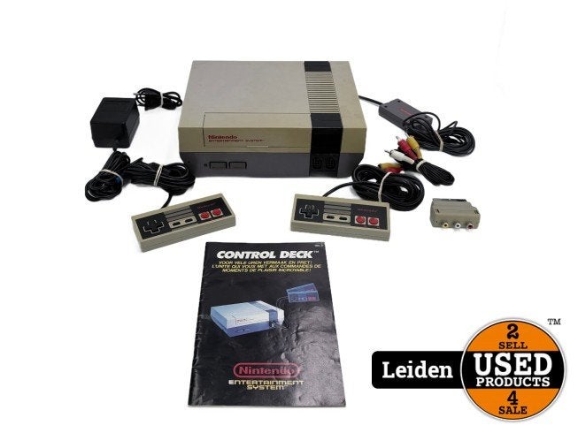 Nintendo Entertainment System (NES) + 2 Controllers, Nintendo, Zo goed als nieuw, Support@nintendo.com, 11-1 Hokotate-cho, Kamitoba, Minami-ku
Kyoto 601-8501
Japan