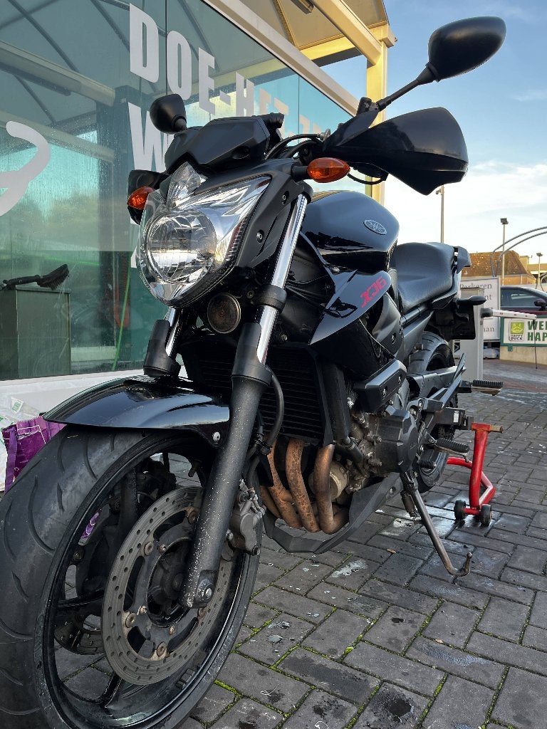 Yamaha XJ6N (2011), Motoren, 4 cilinders, Motorrijbewijs A, Gebruikt, Particulier