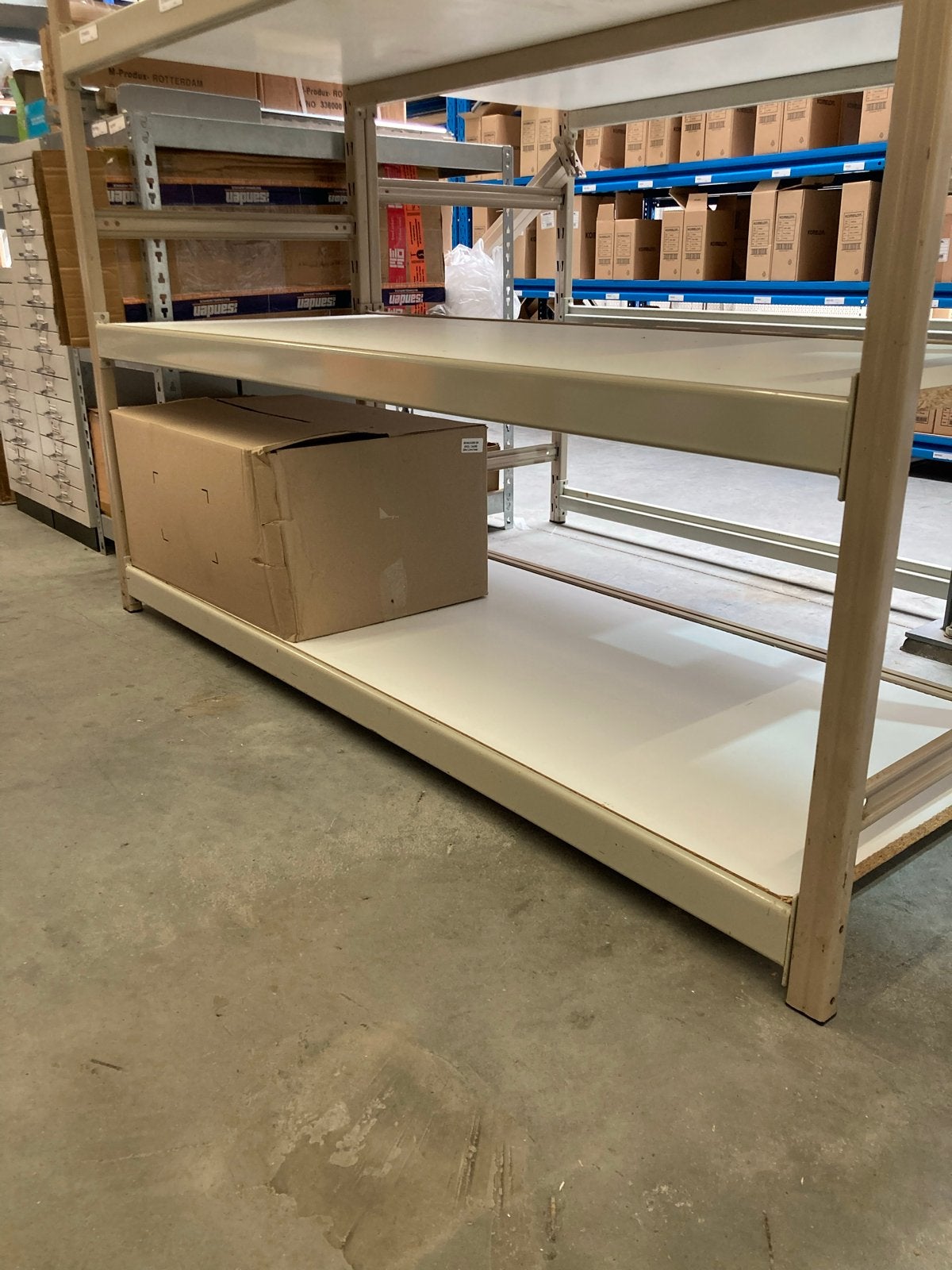 GEZOCHT Overtoom / Manutan CombiClip liggers 1500mm, Huis en Inrichting, Ophalen, Gebruikt