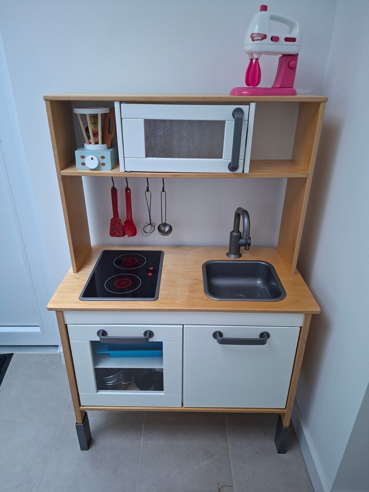 Ikea DUKTIG speelkeukentje met veel accessoires, Ophalen, Zo goed als nieuw, Speelkeuken