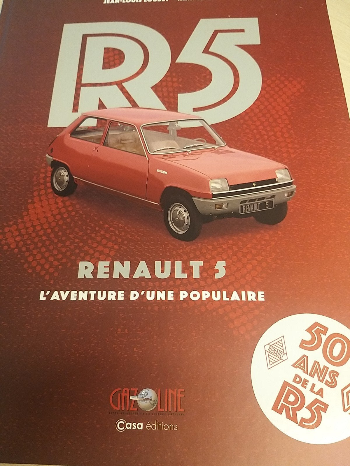 Nieuw Hardcover gebonden Renault 5 boek óók Renault 5 Alpine, Ophalen of Verzenden, Nieuw, Renault