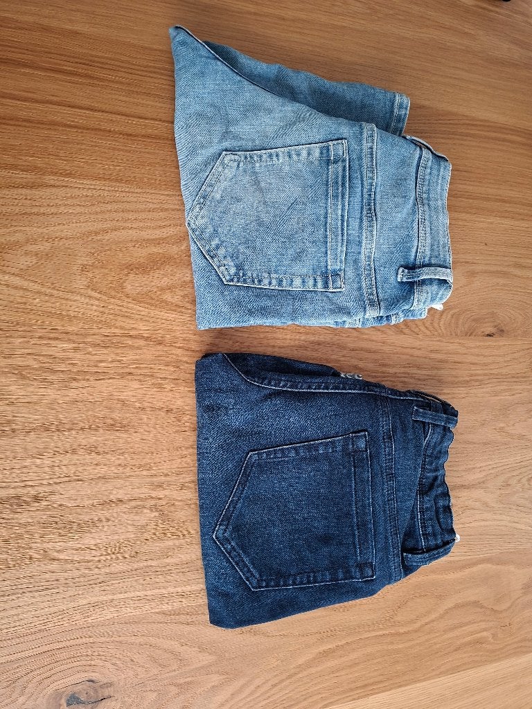 2 x Korte spijkerbroek maat 158 slimfit, Broek, C&A, Ophalen of Verzenden, Zo goed als nieuw