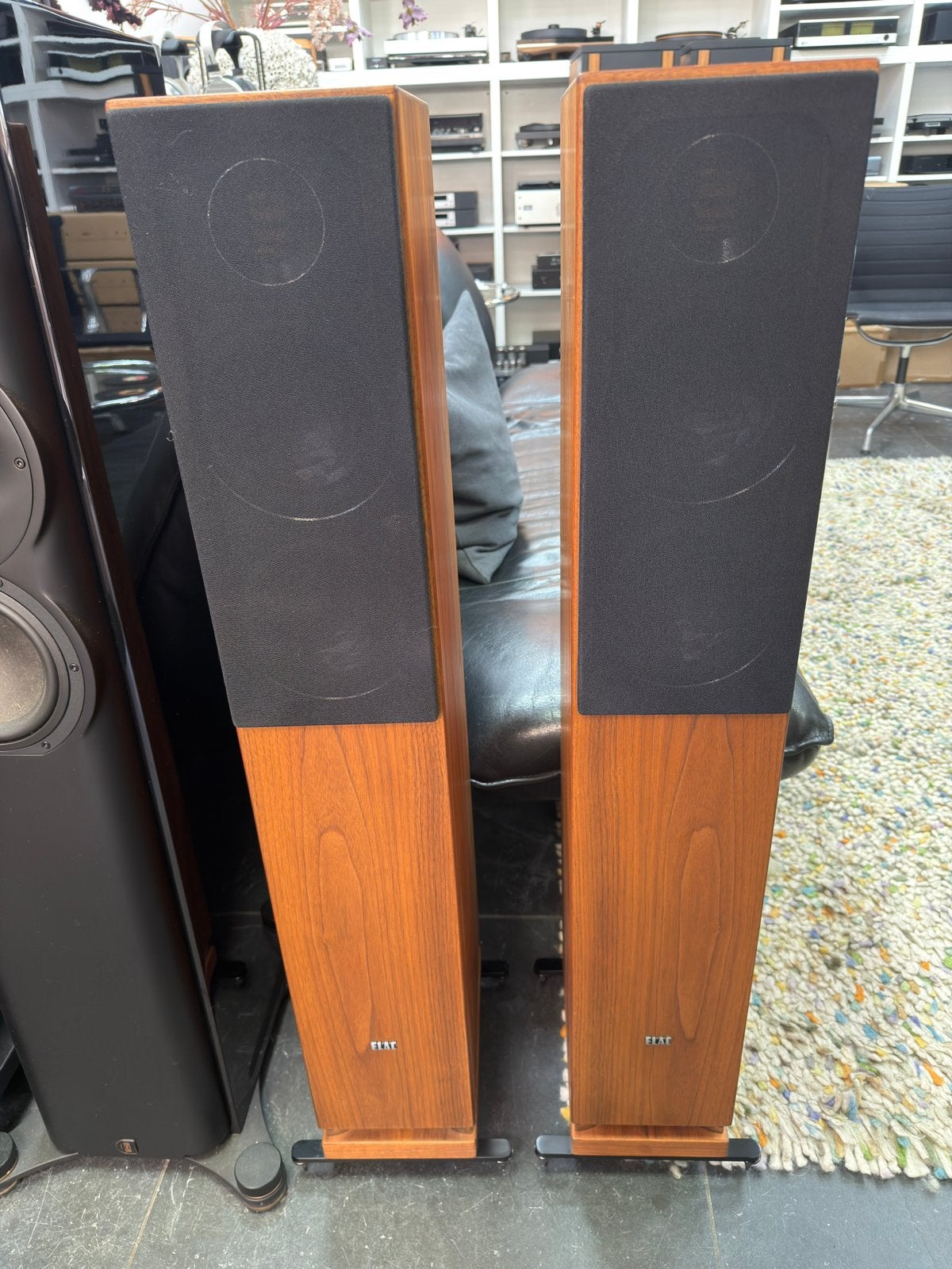 ELAC FS 407 – Rich Walnut high-end vloerstaande luidsprekers, Overige merken, Stereo speakers, ELAC, Info@elac-audio.de