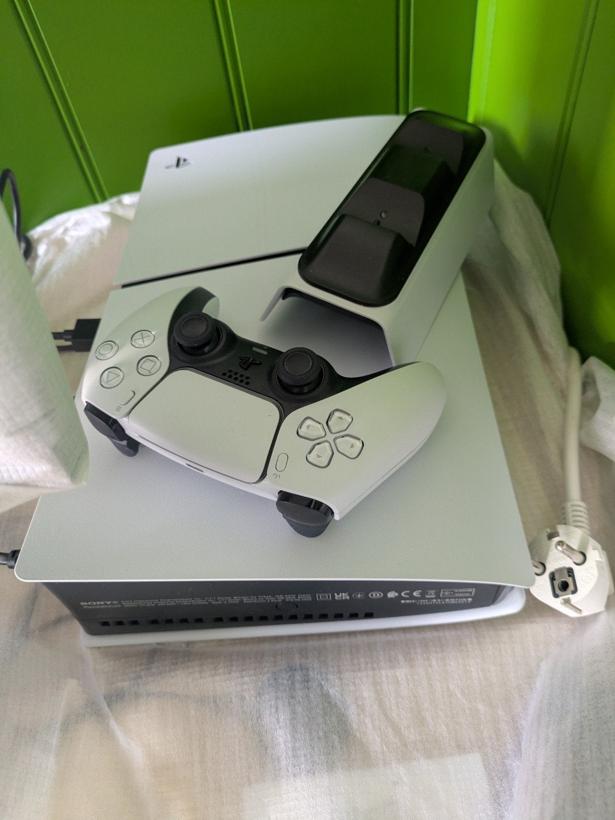 PlayStation 5 Slim Edition 1 TB, Spelcomputers en Games, Spelcomputers | Sony PlayStation 5, Zo goed als nieuw, Verzenden