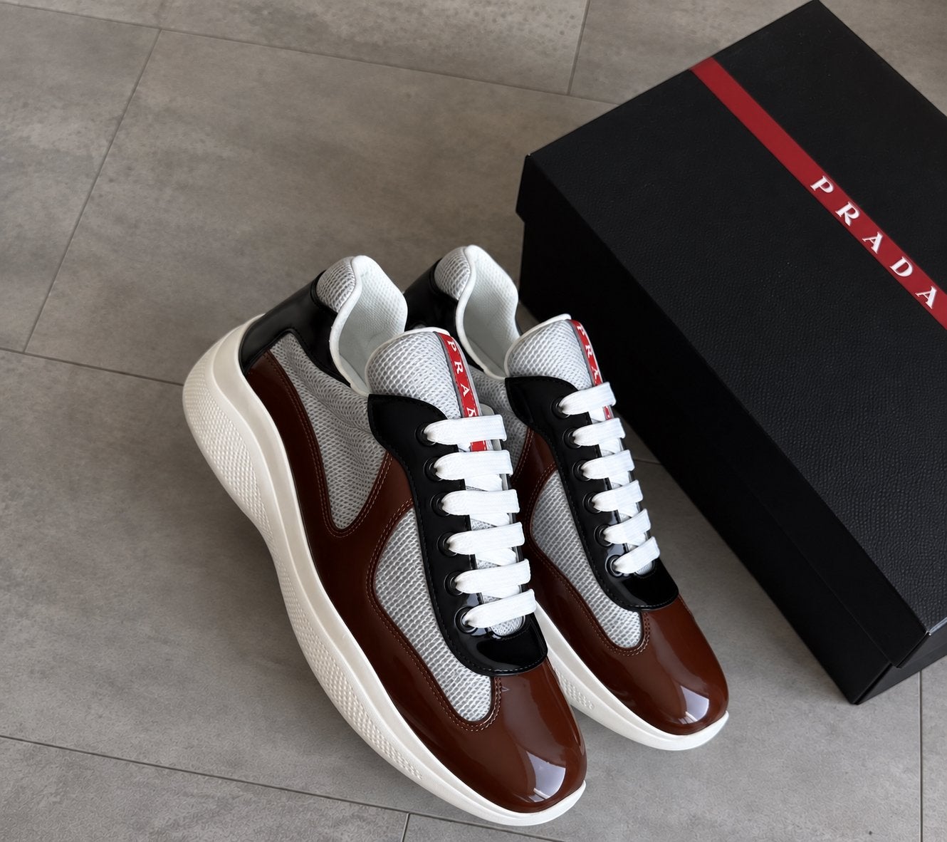 Prada America's Cup Shiny Wood / Brown, Bruin, Nieuw, Ophalen of Verzenden, Sneakers of Gympen