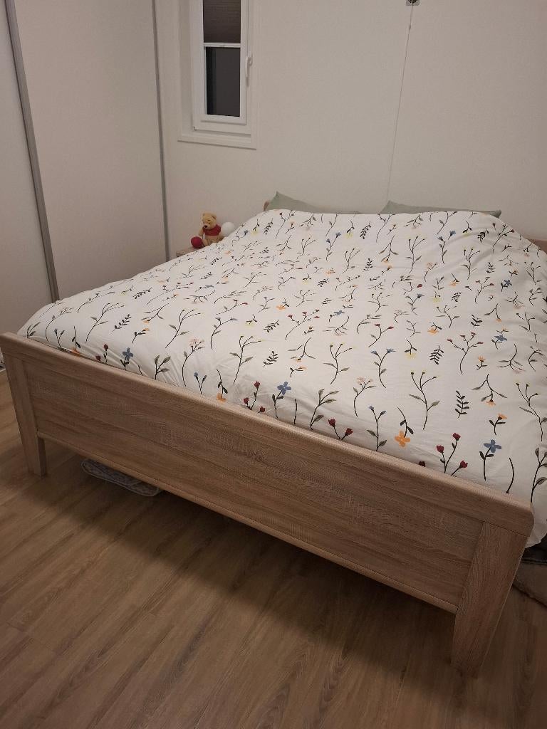 Blank houten ledikant, Verstelbaar, Ophalen of Verzenden, 180 cm, 200 cm