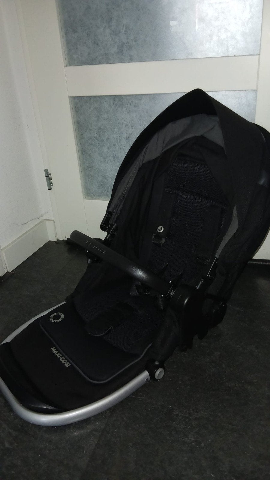 Maxi-Cosi Combiwagen met autostoeltje en reiswieg