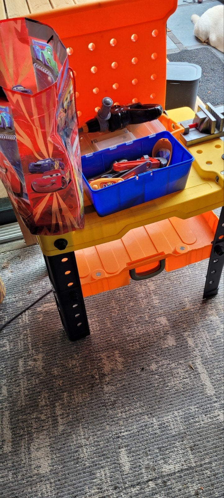Kinderwerkbank met gereedschap en bouwset, Ophalen, Gebruikt, Bouwen