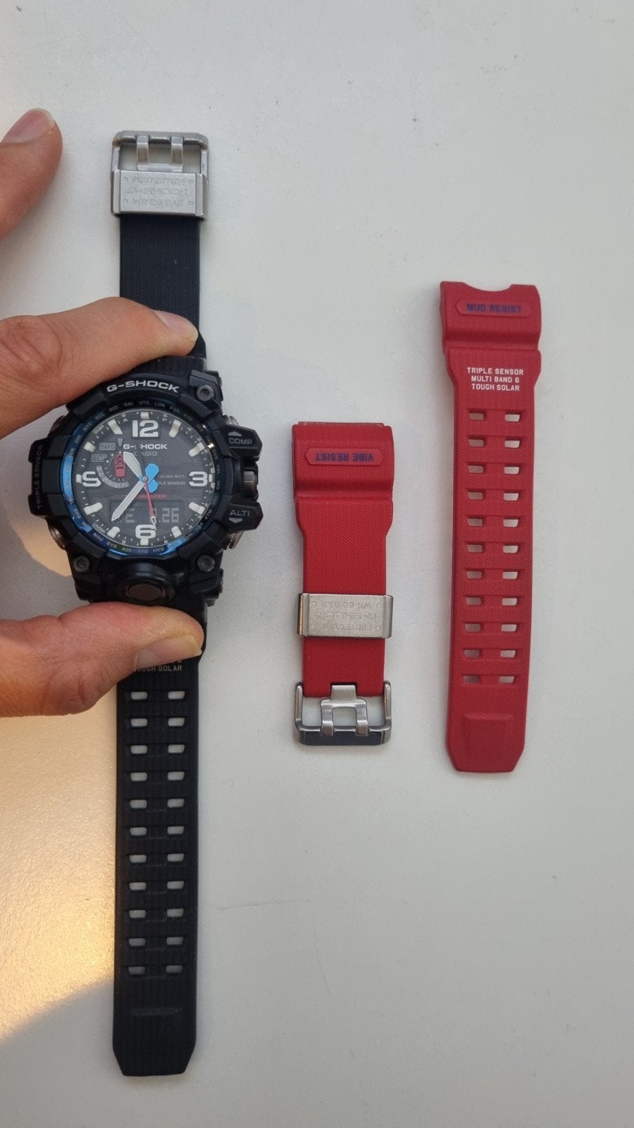 Casio GWG-1000 mudmaster Rescue Red met extra zwarte band, Ophalen of Verzenden, Zo goed als nieuw, Casio