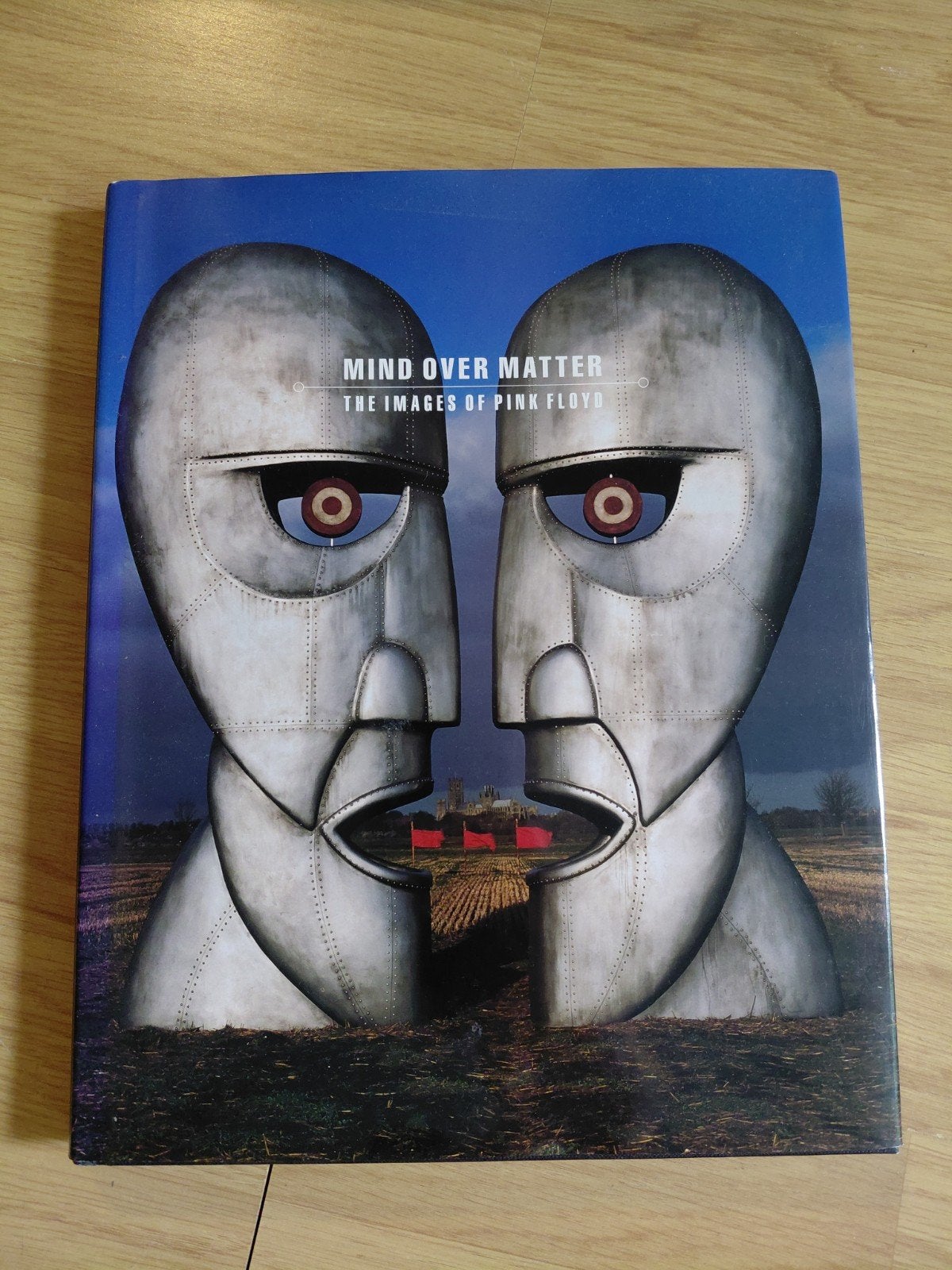 Mind over Matter >> PINK FLOYD HC 1997 1ste 1860742068, Boeken, Ophalen of Verzenden, Zo goed als nieuw