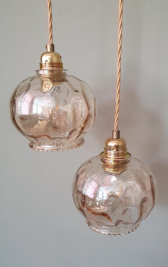 Vintage Set amberkleurige hanglampen - textuurglas, Hollywood Regency, Mid Century, Vintage, Bubble Glas, glas,, Glas, Zo goed als nieuw