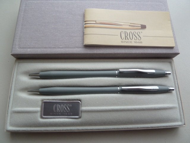 HCG Vintage Cross grey ball pen and pencil set #2101, Ophalen of Verzenden, Pennenset, Cross