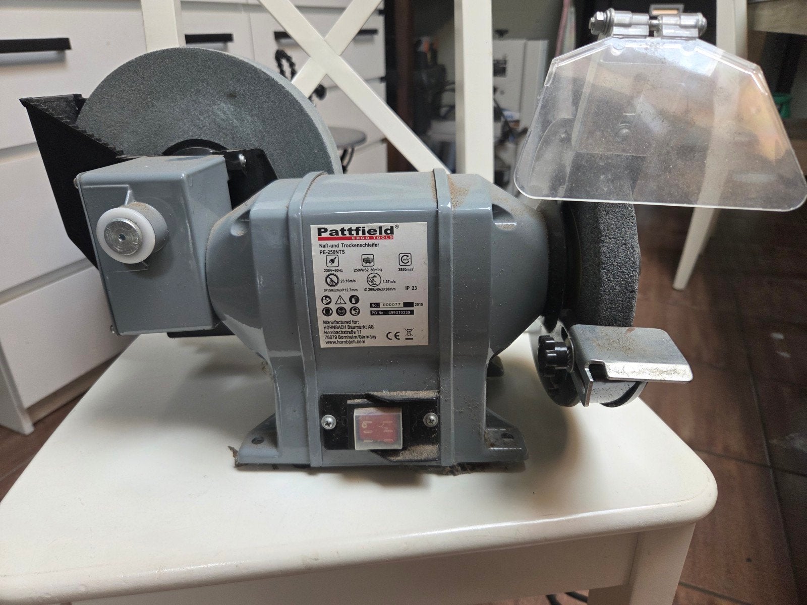 Pattfield Nat- en Droogslijpmachine - Werkbankslijpmachine, Ophalen
