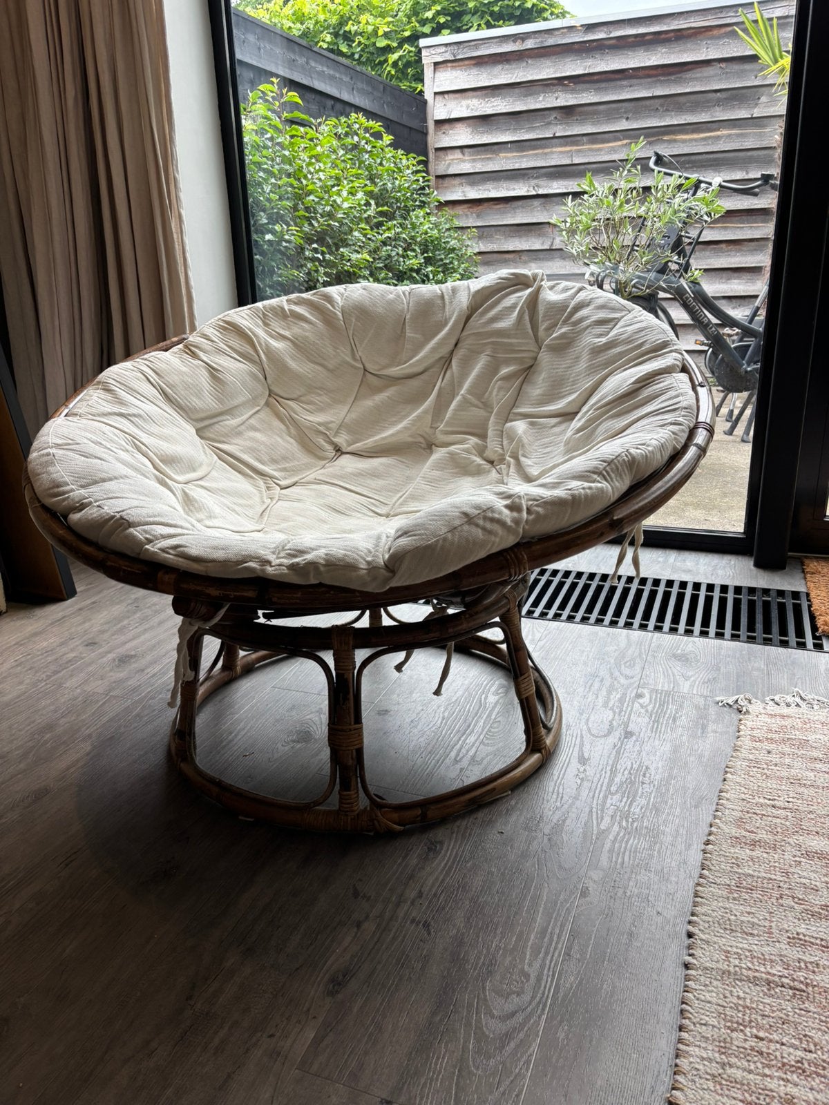 Papasan rotan lounge stoel van Karwei, Ophalen, Gebruikt, Bruin, Riet of Rotan
