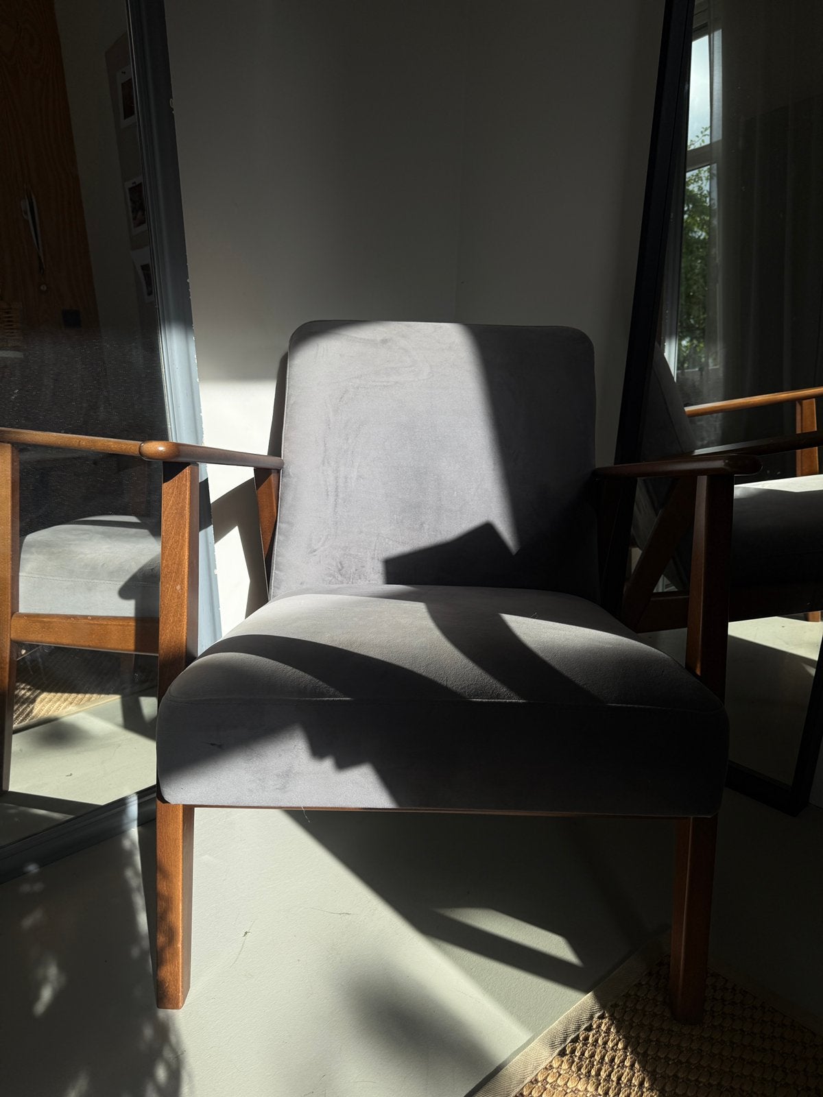 IKEA EKENÄSET fauteuil grijs, Ophalen, Zo goed als nieuw