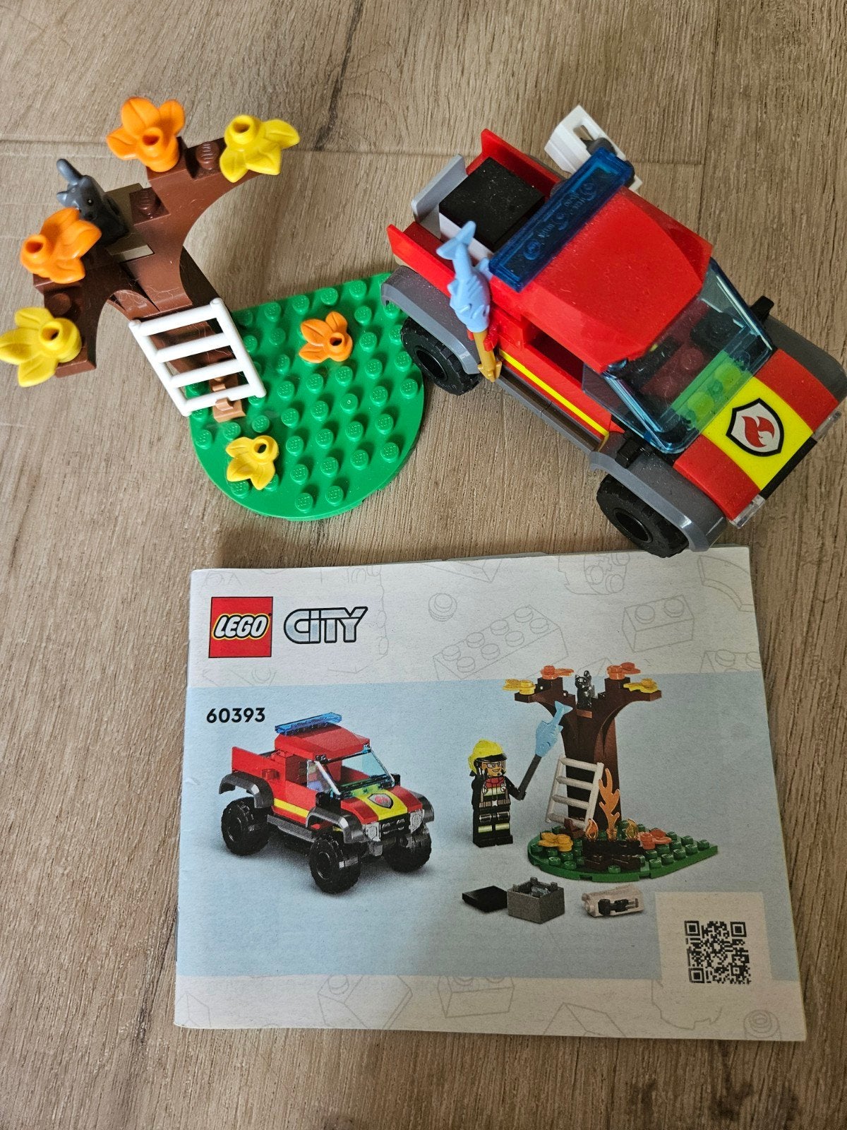 Lego City 4x4 Brandweertruck Redding 60393 Compleet, Lego, Ophalen of Verzenden, Compleet, Complete set
