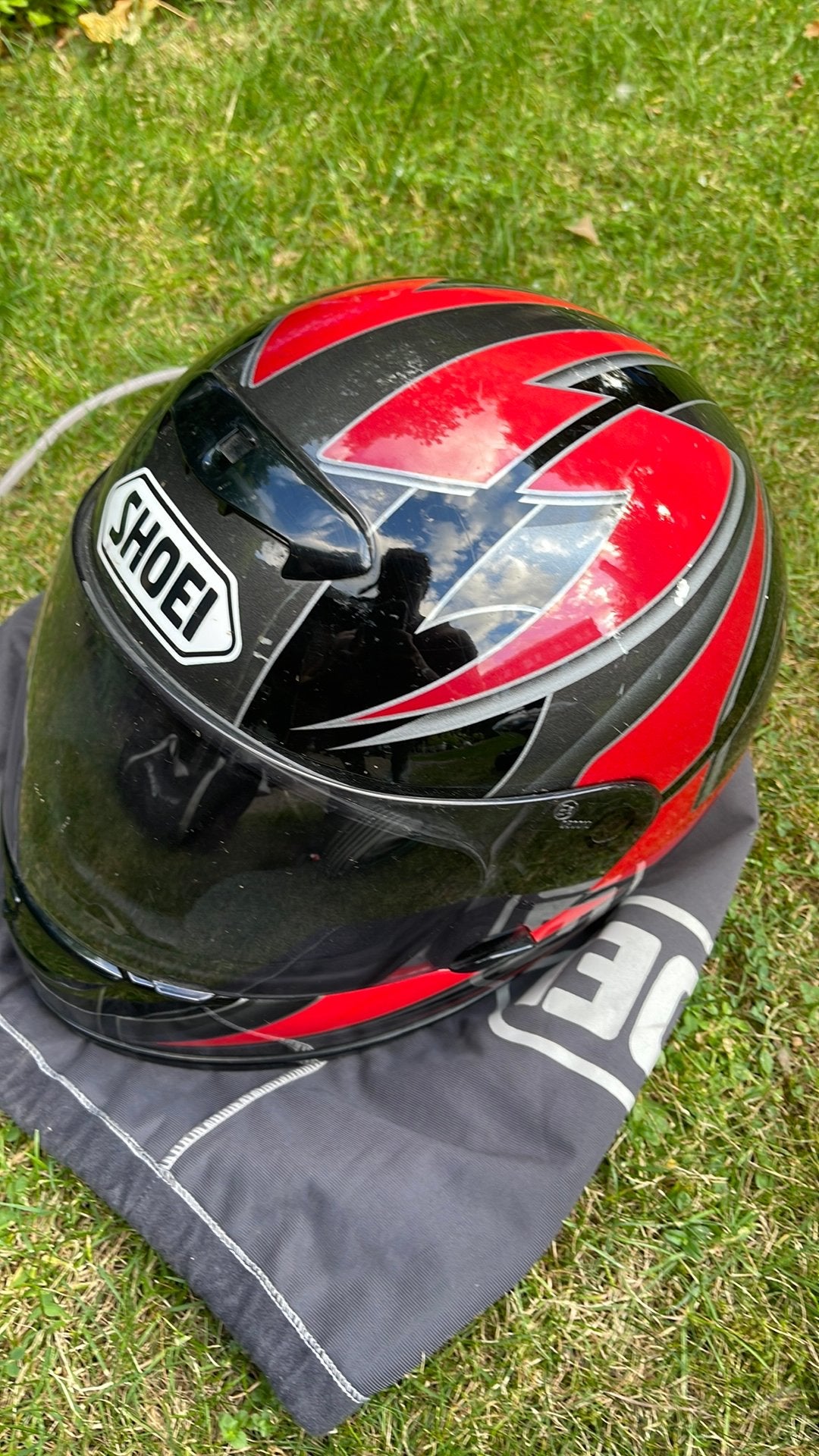 Shoei helm oud, Ophalen