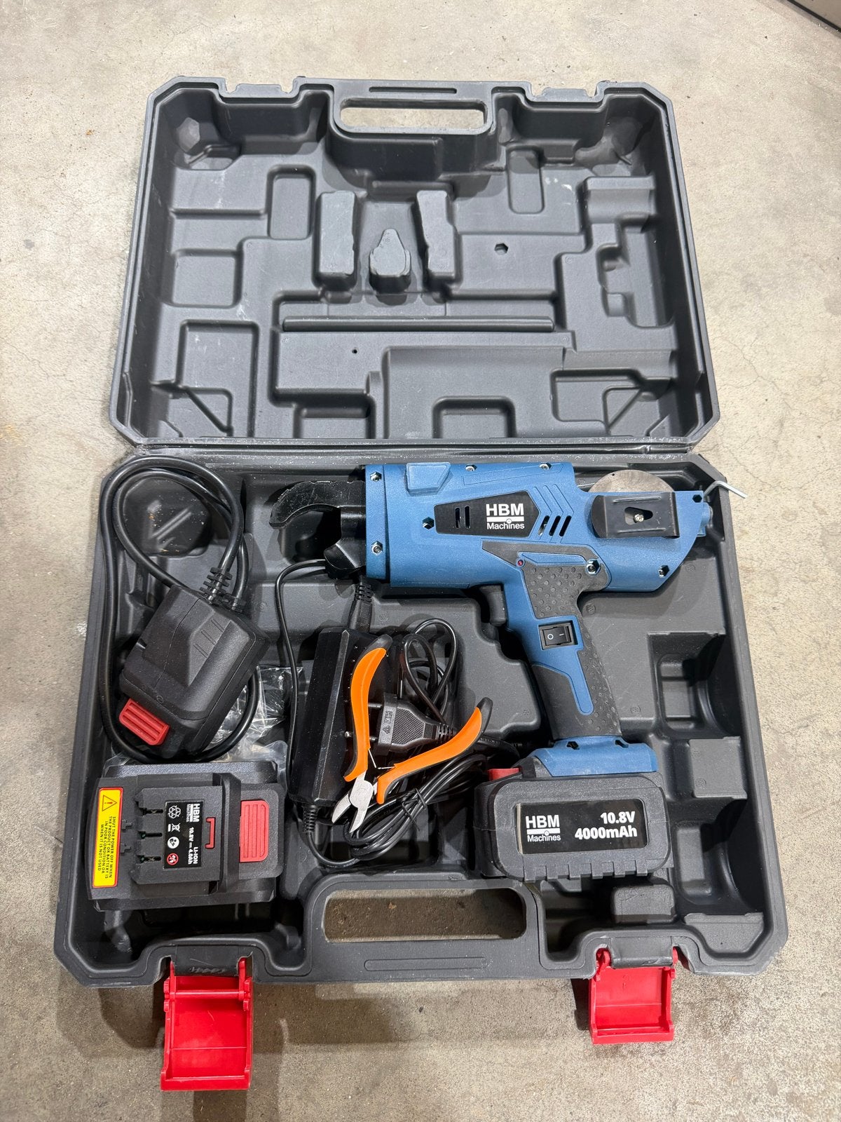 Nieuwe HBM Accu Vlechtmachine 10.8V - 4Ah, Doe-het-zelf en Verbouw, Ophalen of Verzenden, Nieuw
