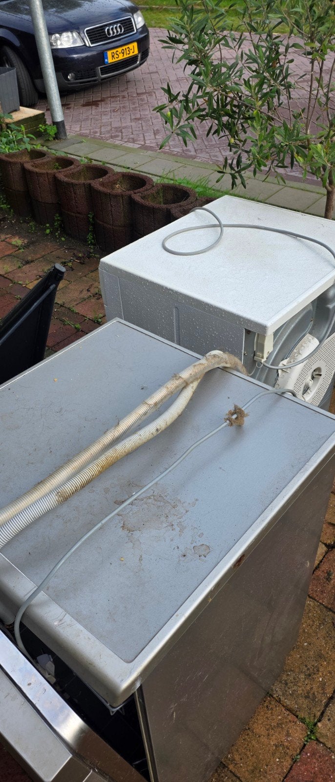 Gratis afhalen: Vaatwasser en Droger voor oud ijzer, Ophalen of Verzenden, Niet werkend, Vrijstaand, 60 cm of meer