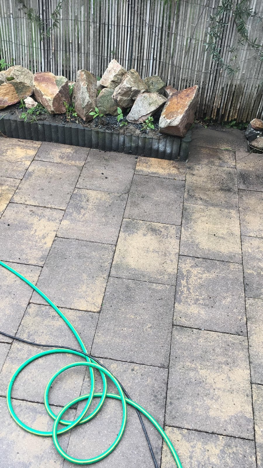 Tegels 40x30x6 ongeveer 40 vierkante meter GRATIS, Ophalen, Gebruikt, 10 m² of meer, Beton