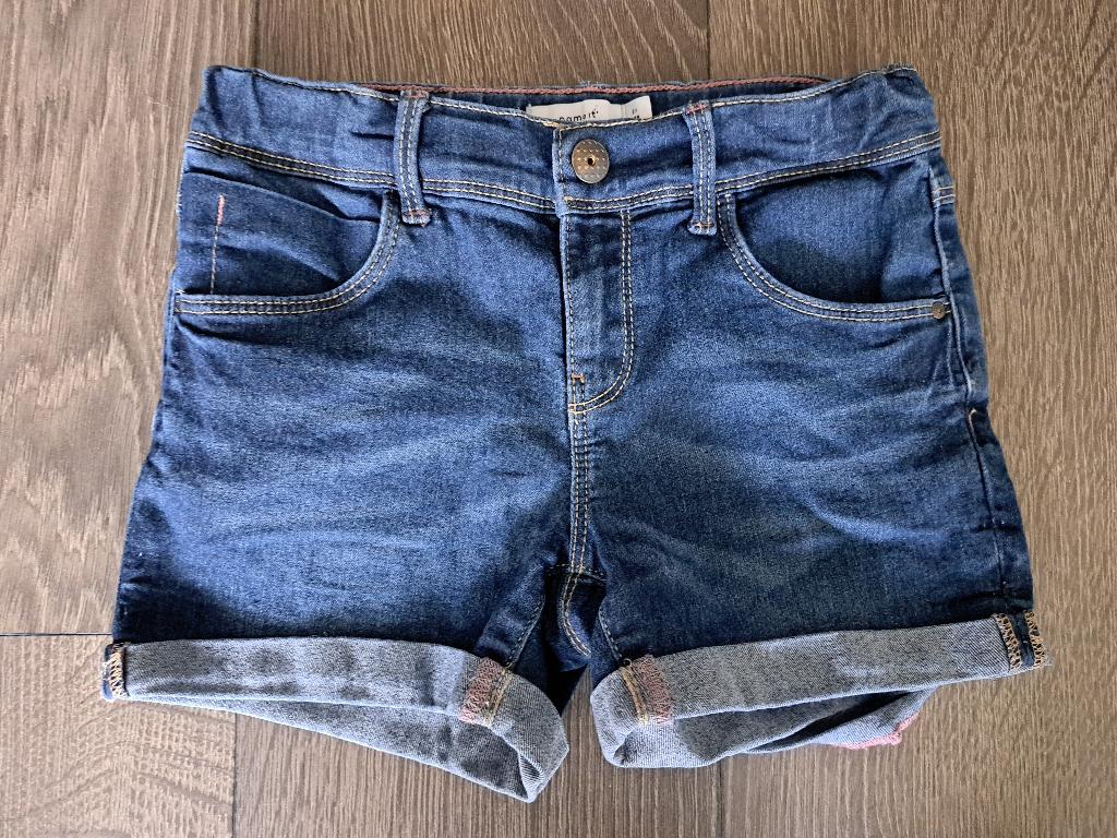Meisjes korte Broek  Name-it  - 128  jusa17, Kinderen en Baby's, Kinderkleding | Maat 128, Broek, Meisje, Ophalen of Verzenden