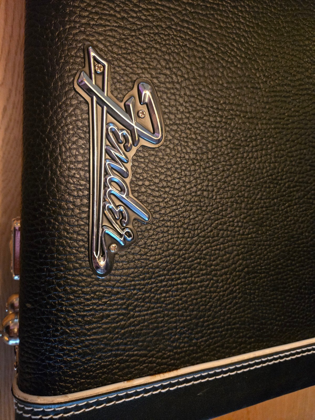 Fender Classic Series Gitaarkoffer Zwart Pluche, Ophalen, Zo goed als nieuw, Elektrische gitaar