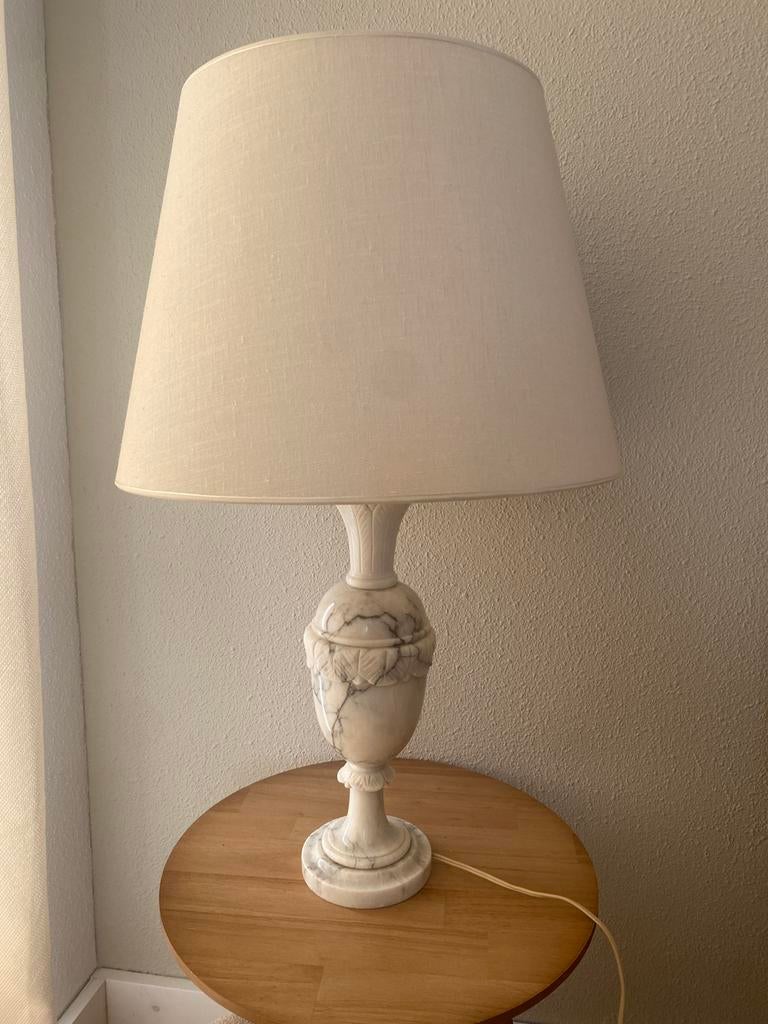 Marmeren lamp, Huis en Inrichting, Lampen | Tafellampen, Ophalen of Verzenden, Zo goed als nieuw