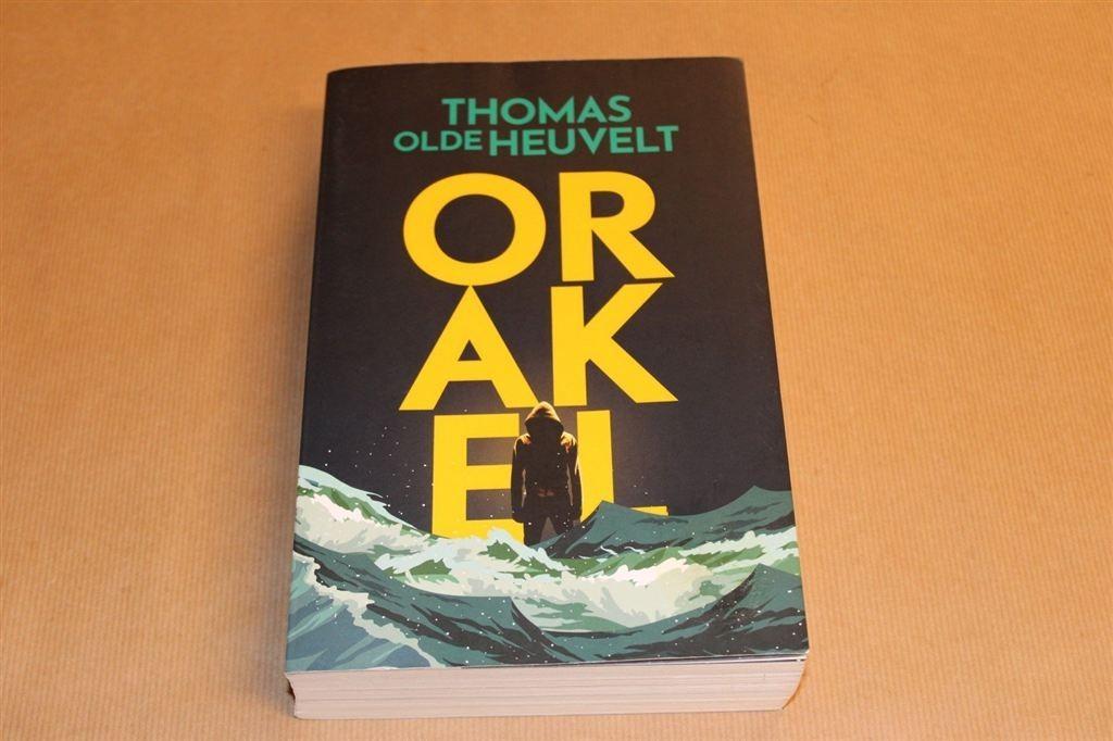Orakel — Thomas Olde Heuvelt — Spookschip in Bollenveld, Ophalen of Verzenden, Gelezen