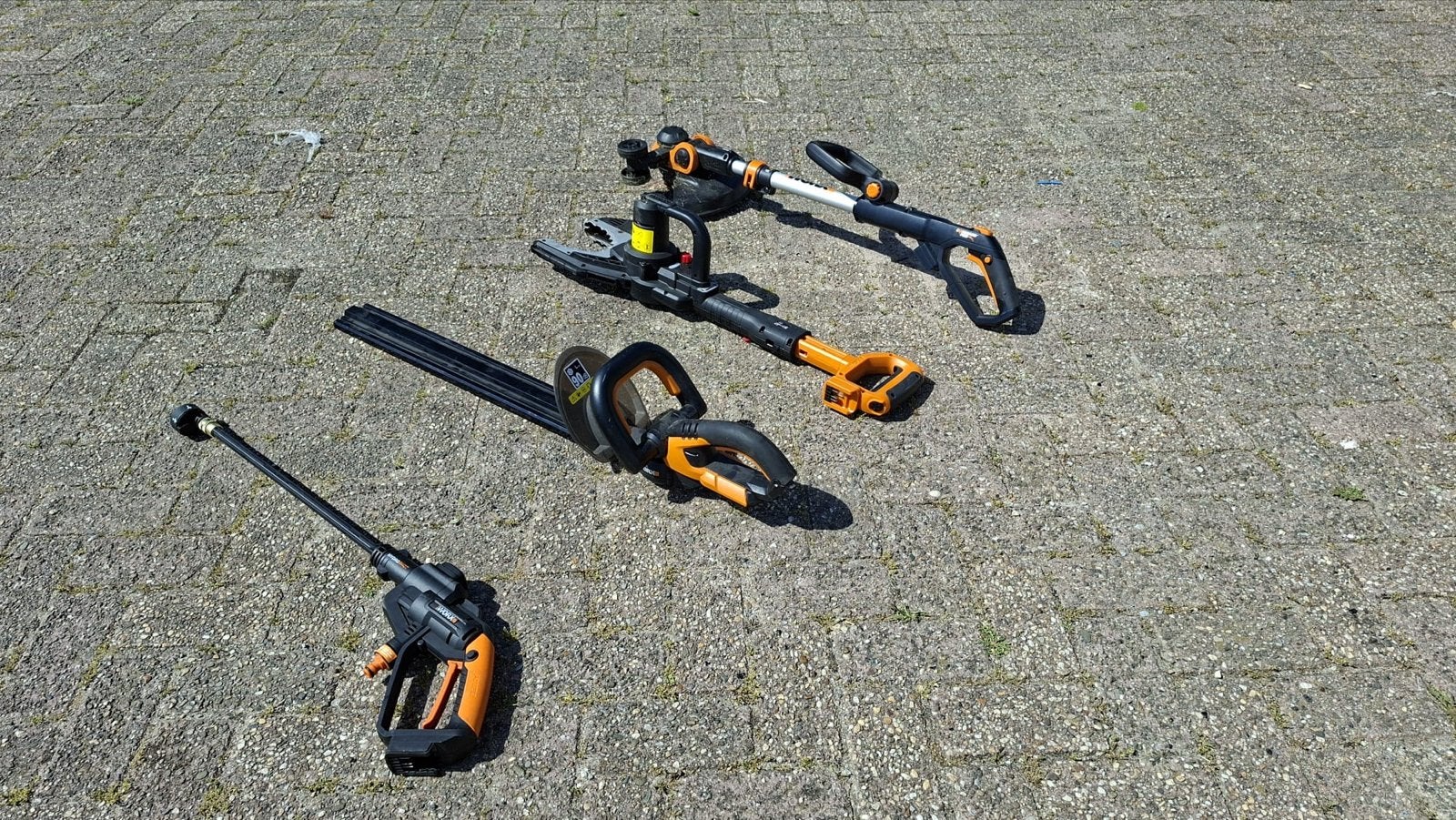 Worx Tuin Gereedschap Set: Heggenschaar, Grastrimmer, Zaag, Ophalen of Verzenden, Gebruikt, Elektrisch