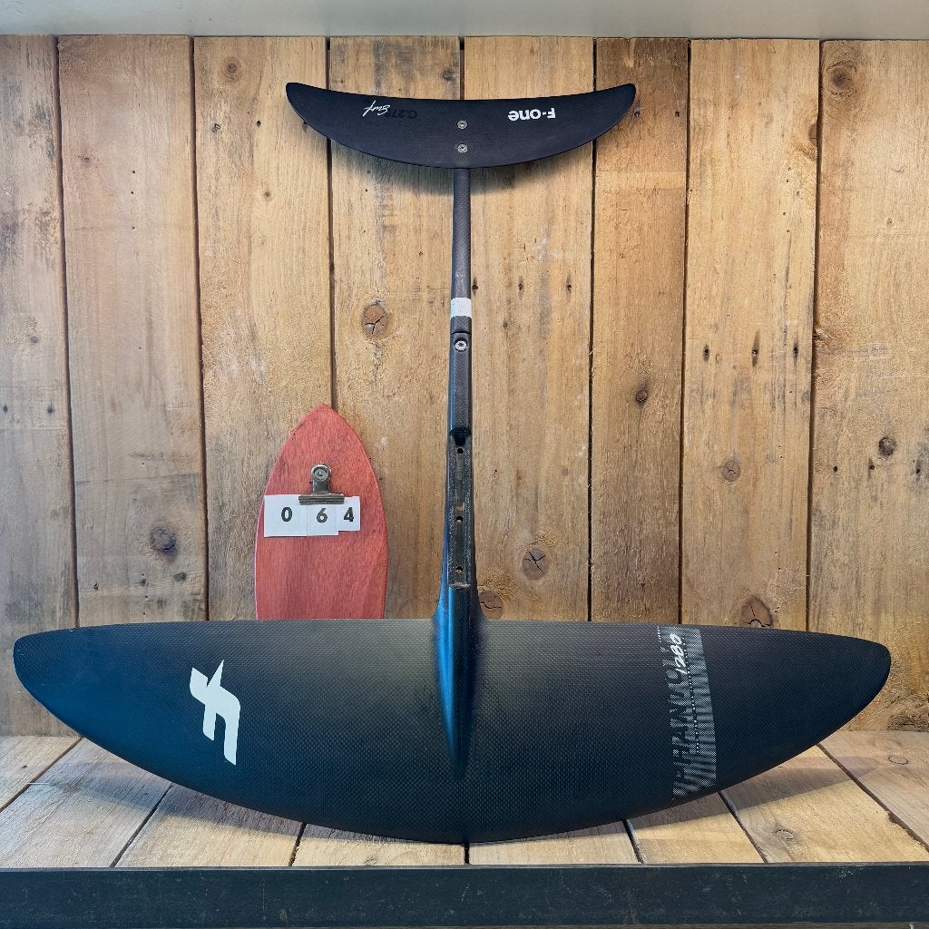 F-One Phantom 1280 - Short C275 Surf, Watersport en Boten, Wingsurfen, Ophalen of Verzenden, Gebruikt, Wingsurf-hydrofoil