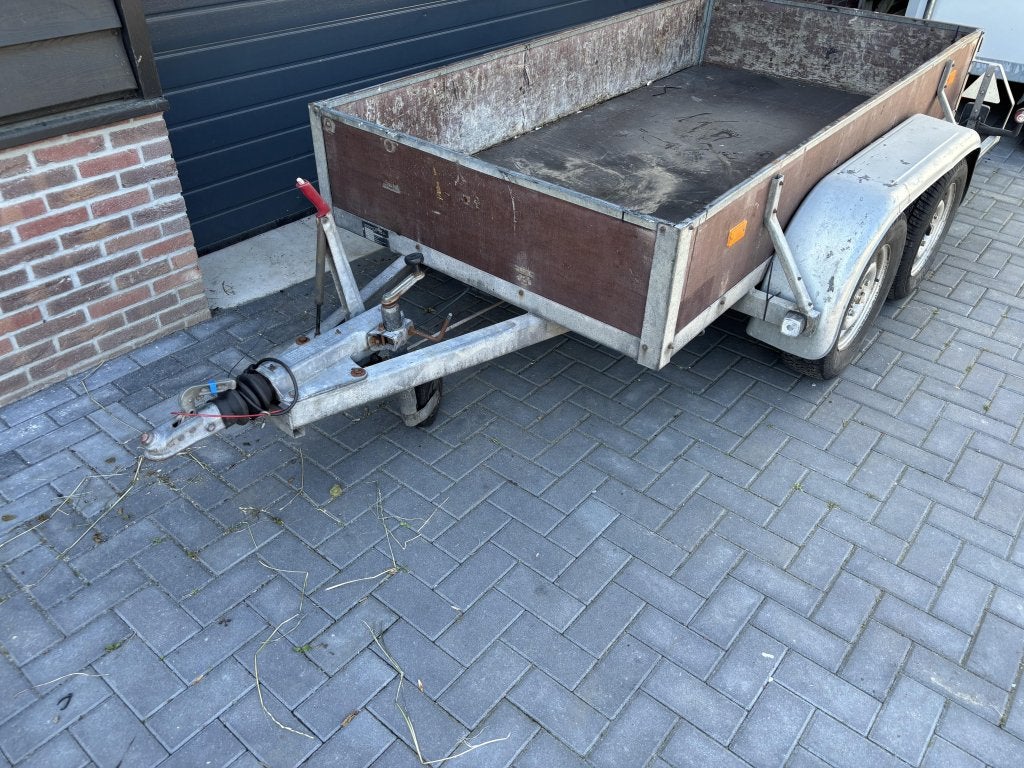 Tandemasser bakwagen aanhanger aanhangwagen geremd 2000 kg, Gebruikt