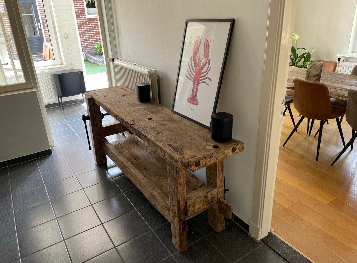 Houten werkbank, Ophalen