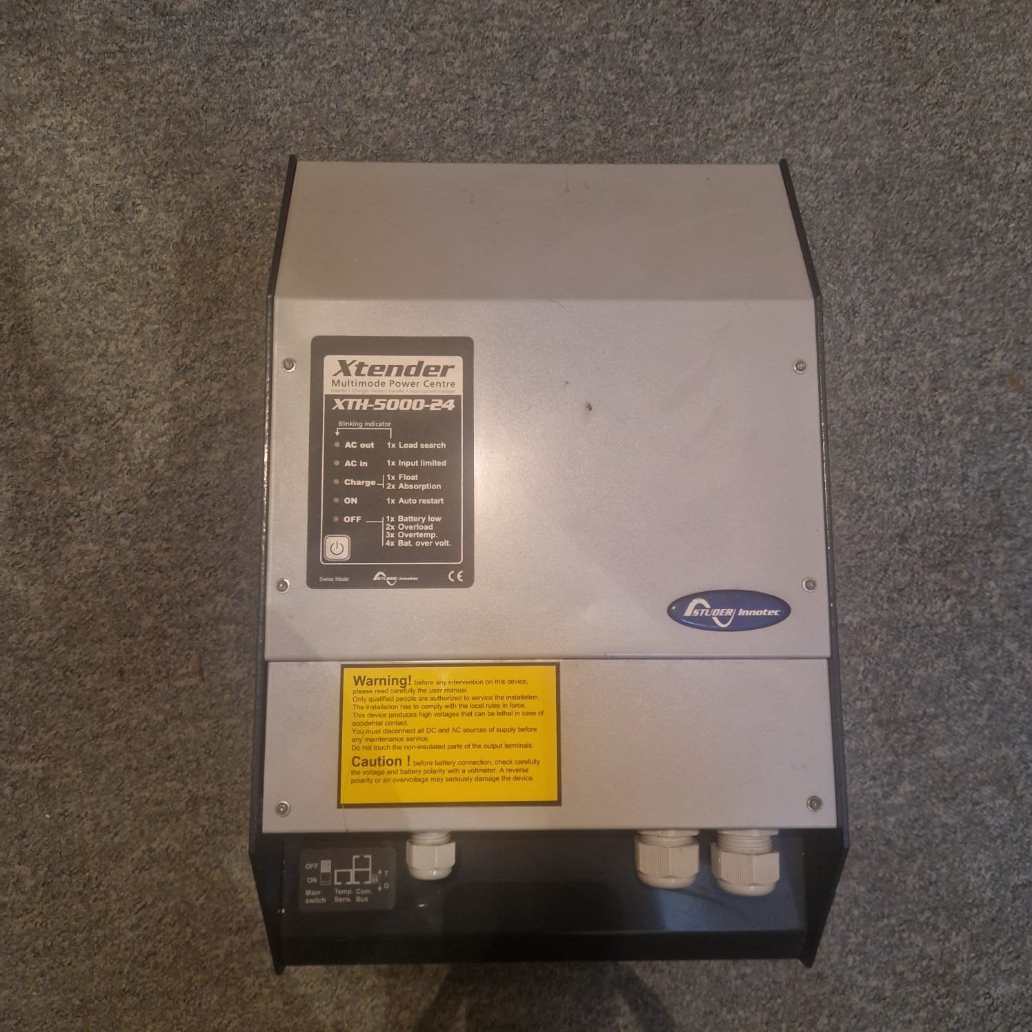 Studer Innotec XTH 5000-24 Omvormer/Lader, Ophalen, Gebruikt, Overige merken, Omvormer