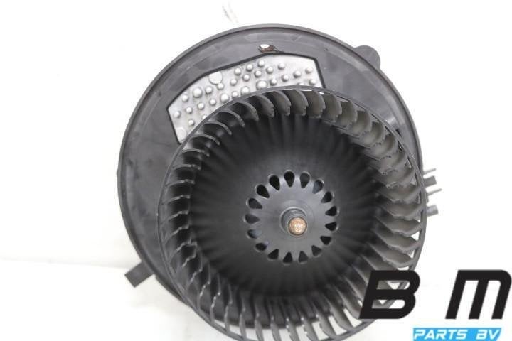 Aanjager VW Golf 7 FL 5Q1819021E, Gebruikt