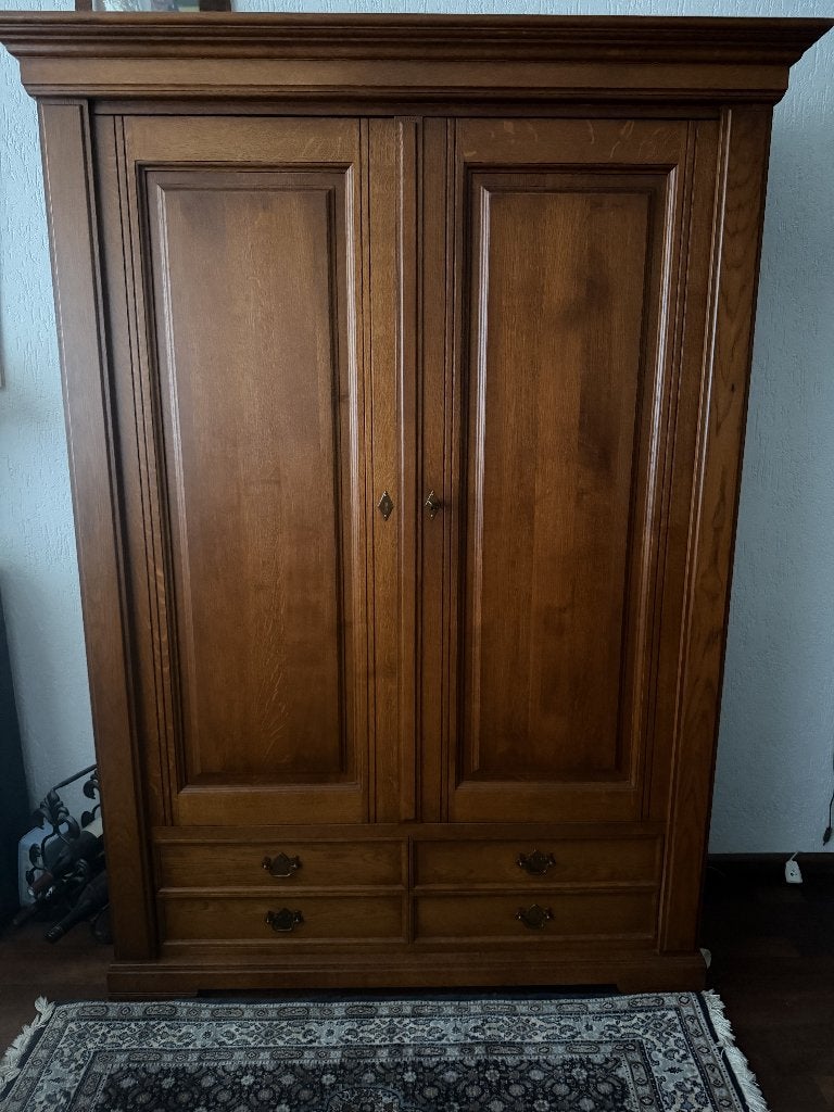Grote Klassieke eikenhouten kast, Ophalen, Eikenhout, Zo goed als nieuw, 150 tot 200 cm