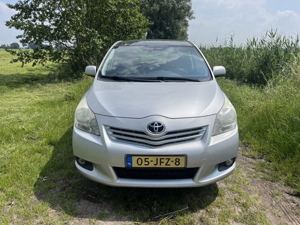Toyota Verso 1.8 VVT-i Panor. 7p. (bj 2009), Auto's, Toyota, 450 kg, Gebruikt, 4 cilinders, 7 stoelen