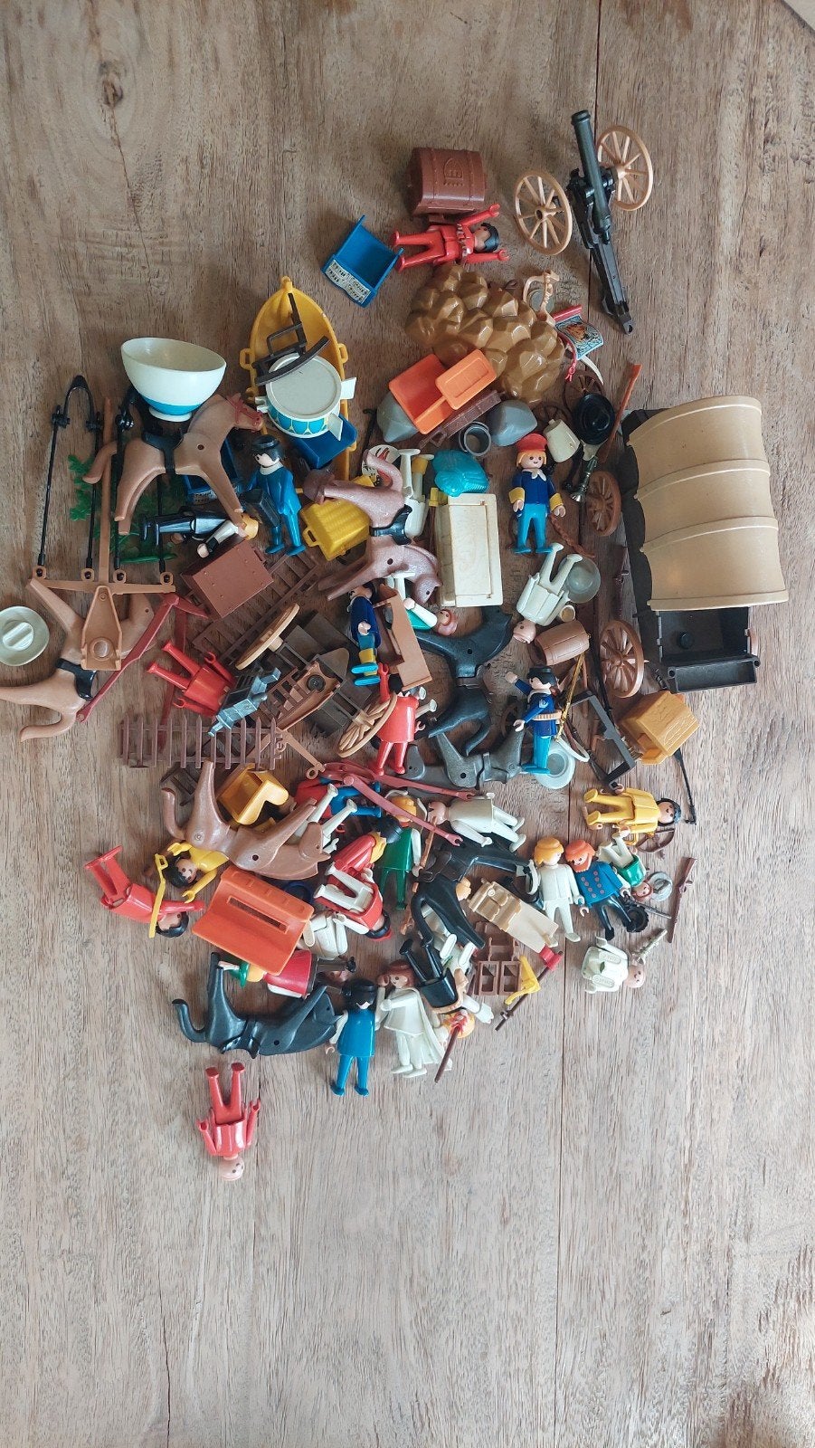 Grote Playmobil set met figuren, paarden en accessoires, Ophalen of Verzenden, Gebruikt, Jongen of Meisje