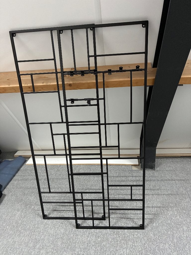 Wandrek 2x zwart xenos, Huis en Inrichting, Woonaccessoires | Wanddecoraties, Ophalen, Metaal, Industrieel, Zwart