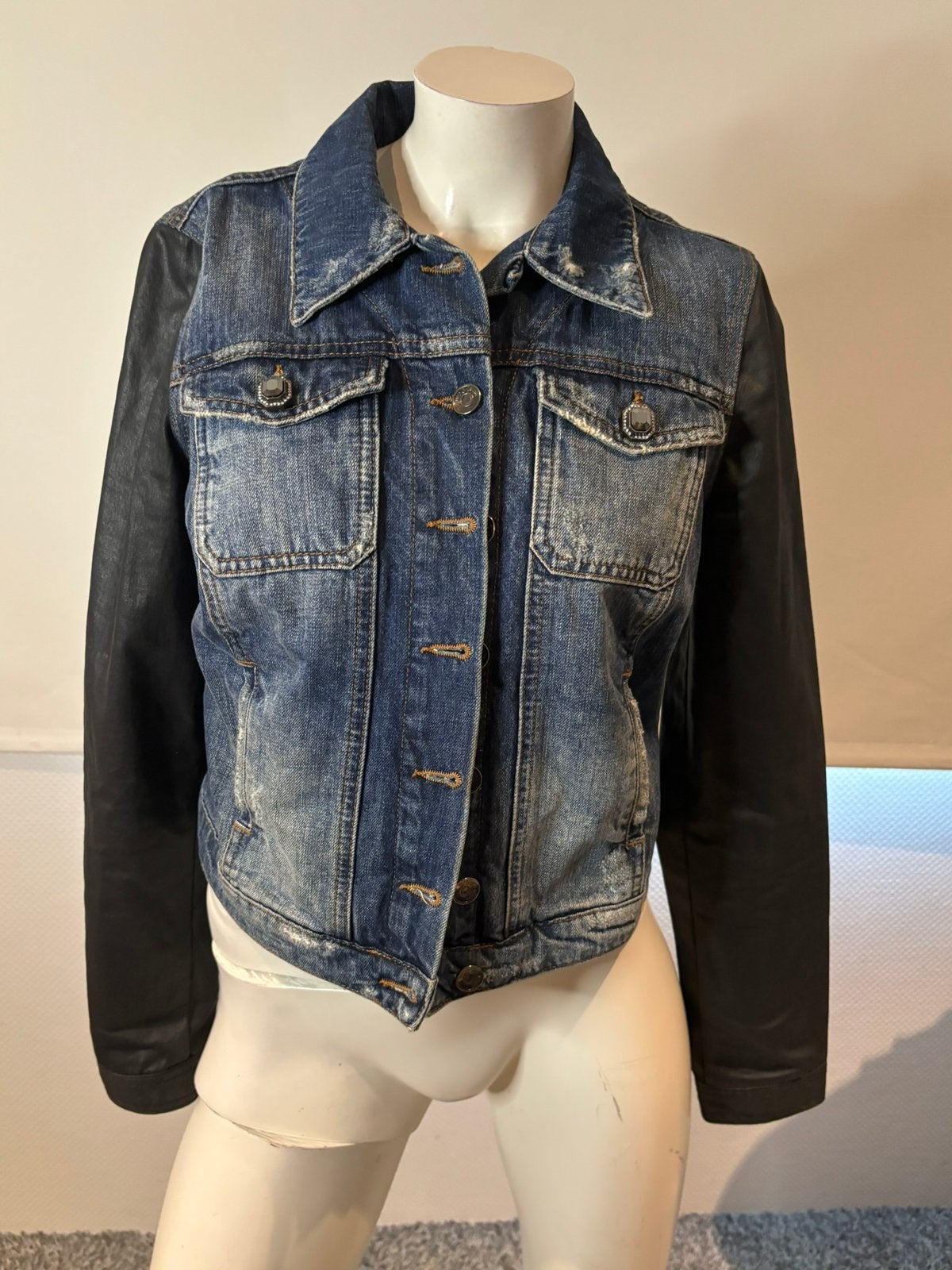 Liu jo jeans jasje met lederlook maat it 42 nl 38, Maat 38/40 (M), Blauw, ., Ophalen of Verzenden