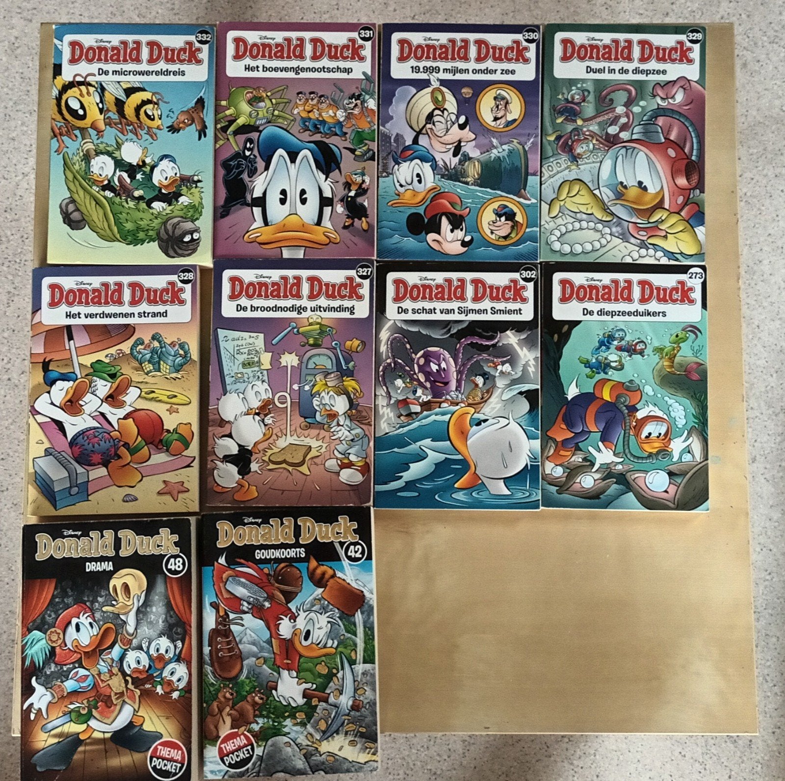 Donald Duck stripboeken en specials, Boeken, Stripboeken, Meerdere stripboeken, Ophalen of Verzenden, Zo goed als nieuw