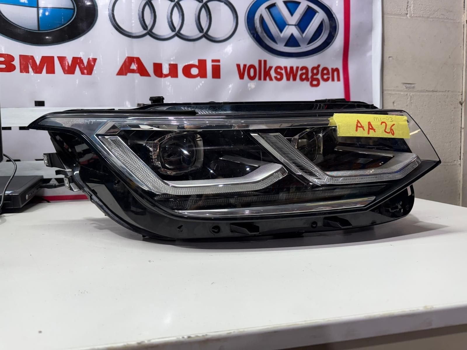 Volkswagen Tiguan Koplamp, Auto-onderdelen, Verlichting, Gebruikt, -, -, Ophalen of Verzenden