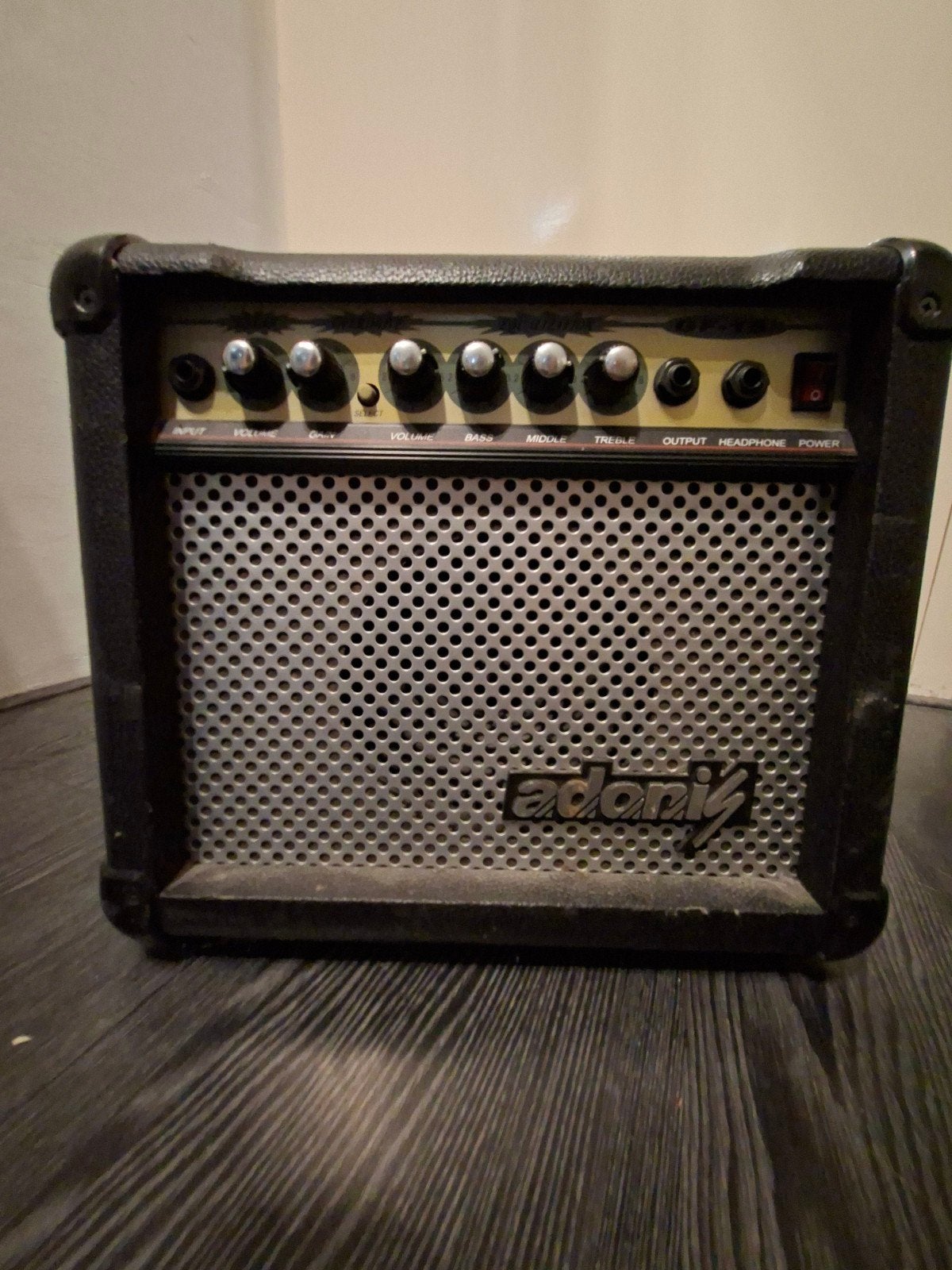 Adonis GF-15 Gitaarversterker - Compact en Krachtig, Ophalen, Gebruikt, Gitaar, Minder dan 50 watt